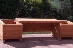 Seated Double Planter
