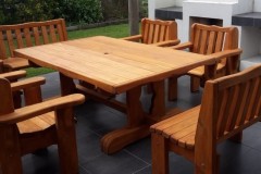 Armless Table Setting