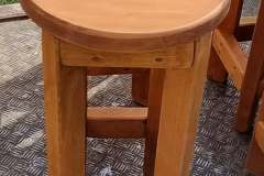 Round stool